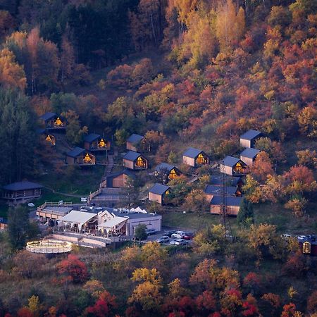 Qazaq Auyl Eco Hotel Alma-Ata Buitenkant foto