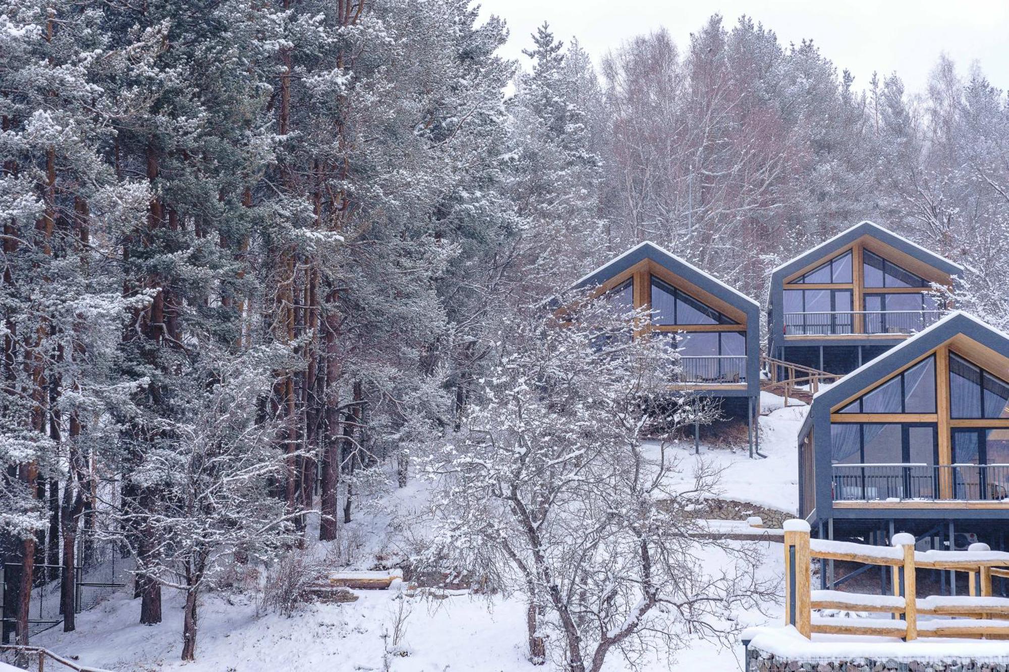 Qazaq Auyl Eco Hotel Alma-Ata Buitenkant foto