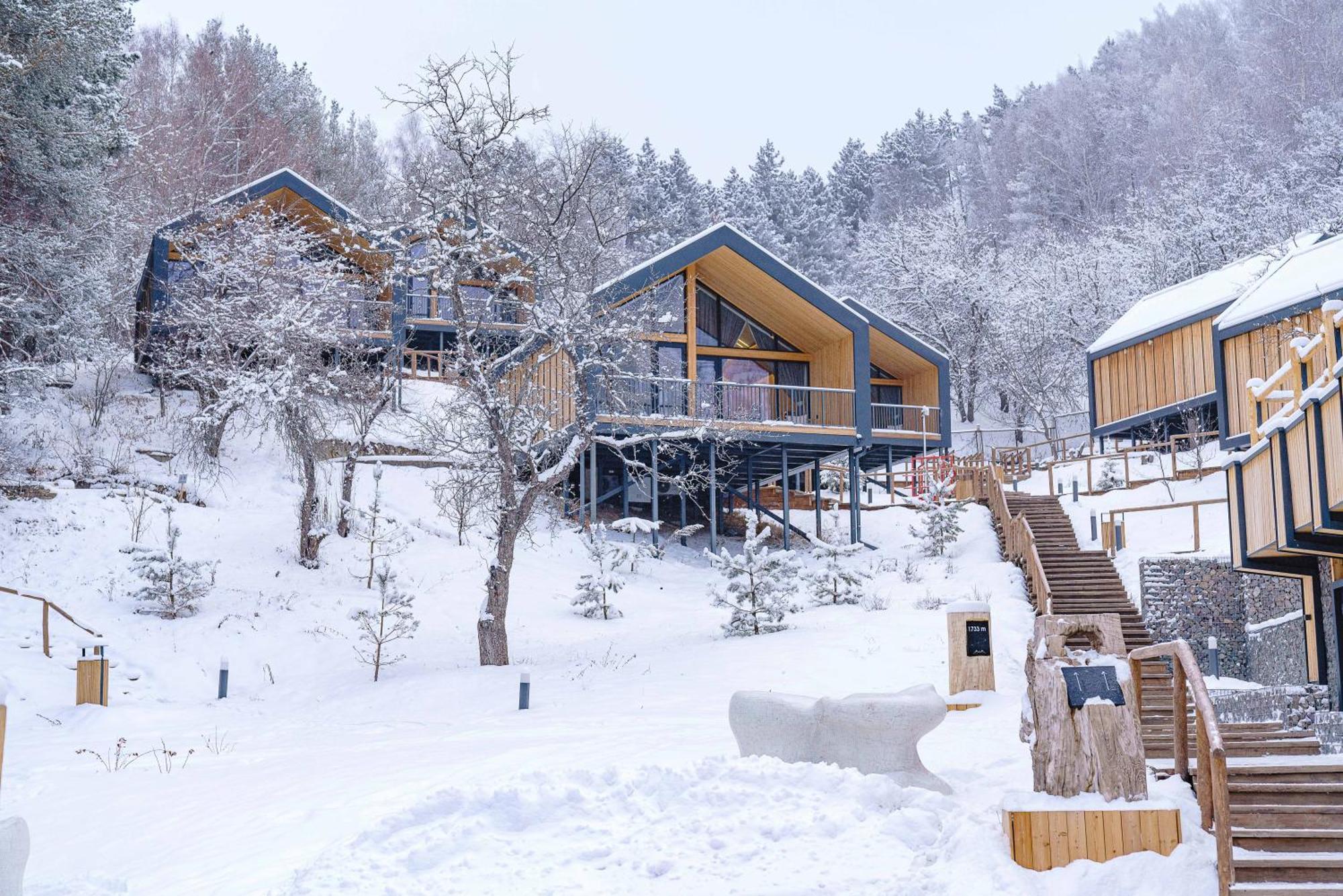 Qazaq Auyl Eco Hotel Alma-Ata Buitenkant foto