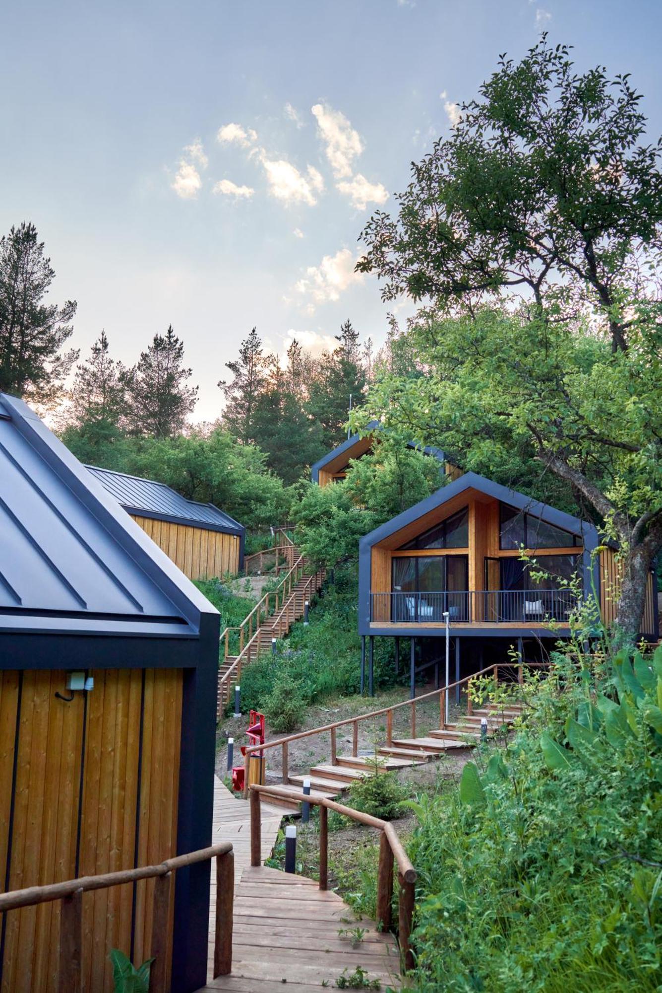 Qazaq Auyl Eco Hotel Alma-Ata Buitenkant foto